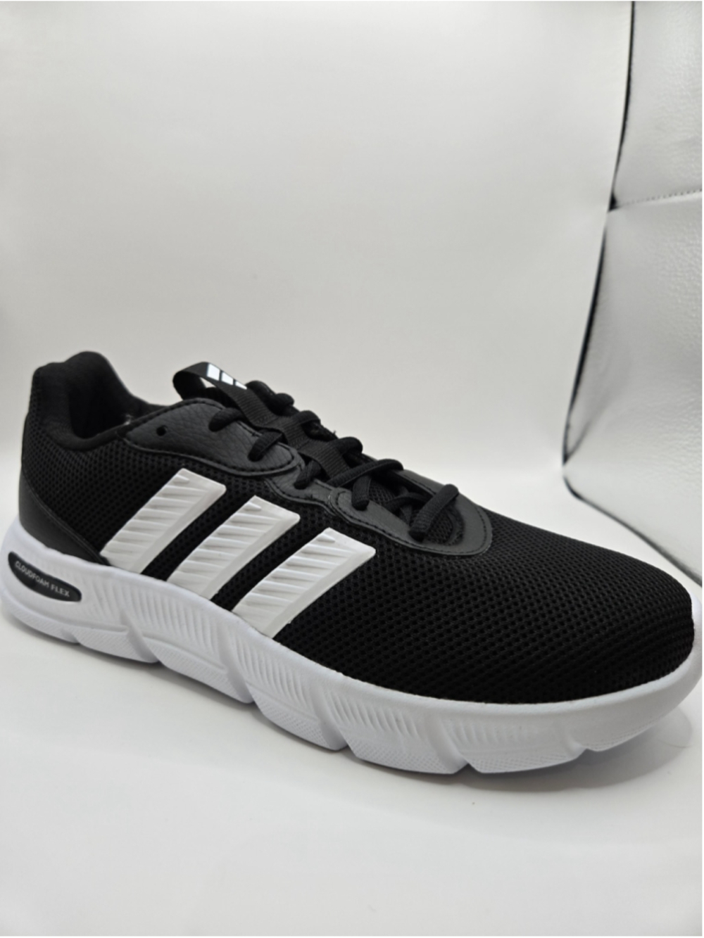 Women's Adidas Cloudfoam Flex Sneakers Black White Size 7.5